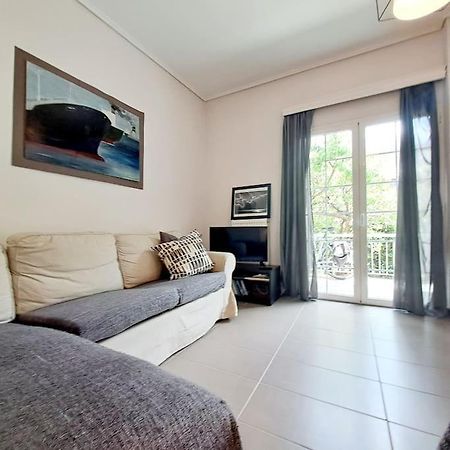 Апартаменты 20' From The Airport,20' From The Center Of Афины Экстерьер фото