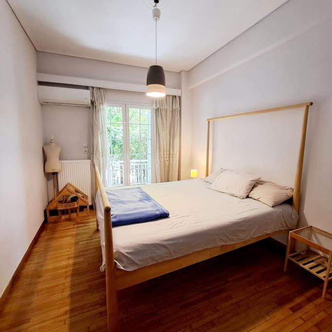 Апартаменты 20' From The Airport,20' From The Center Of Афины Экстерьер фото